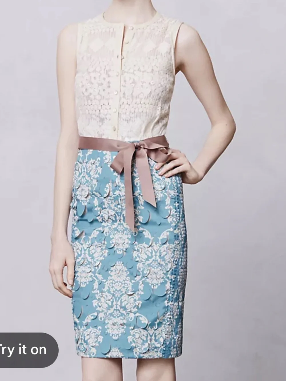 Beguile Byron Lars Lasercut Fleur-De-Lys Dress Size 2 - Picture 9 of 9